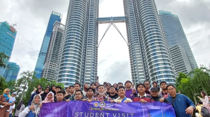 Al-Madinah Student Visit to Malaysia & Singapore